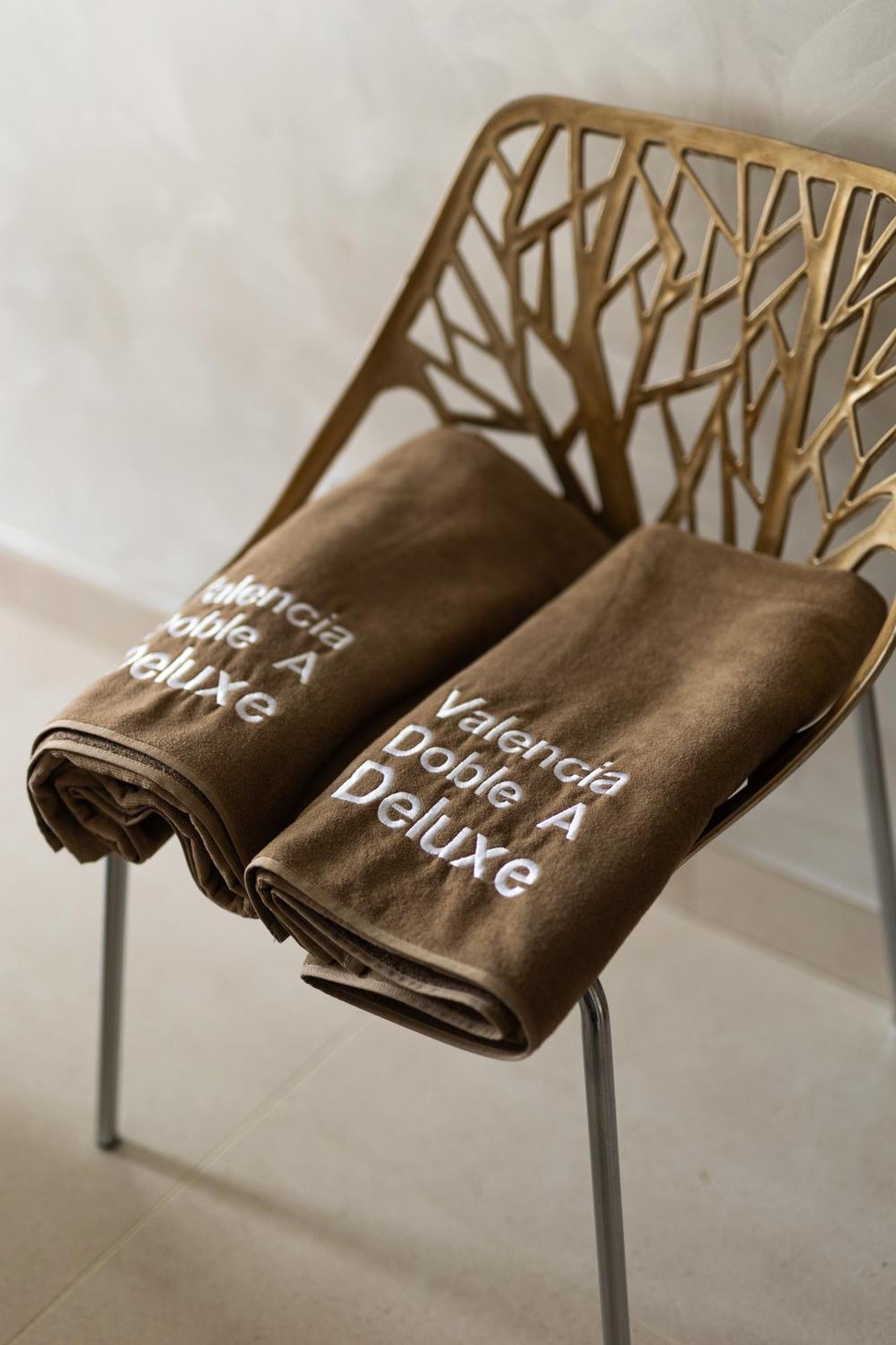 Apartament Valencia Doble A Deluxe Zewnętrze zdjęcie